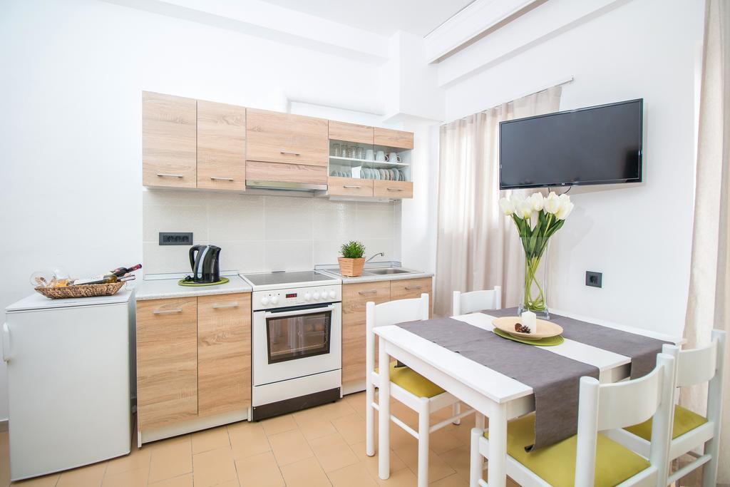 Kahlua Hotel Apartments Rhodes City Eksteriør billede